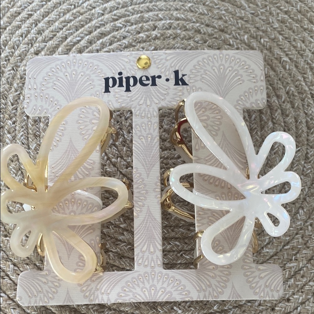 Piper K Hair Clips - Cream and White